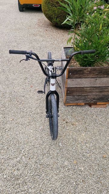 Used Meybo Custom Shimano SLX 2022 Mountainbike, White — image 4 of 10