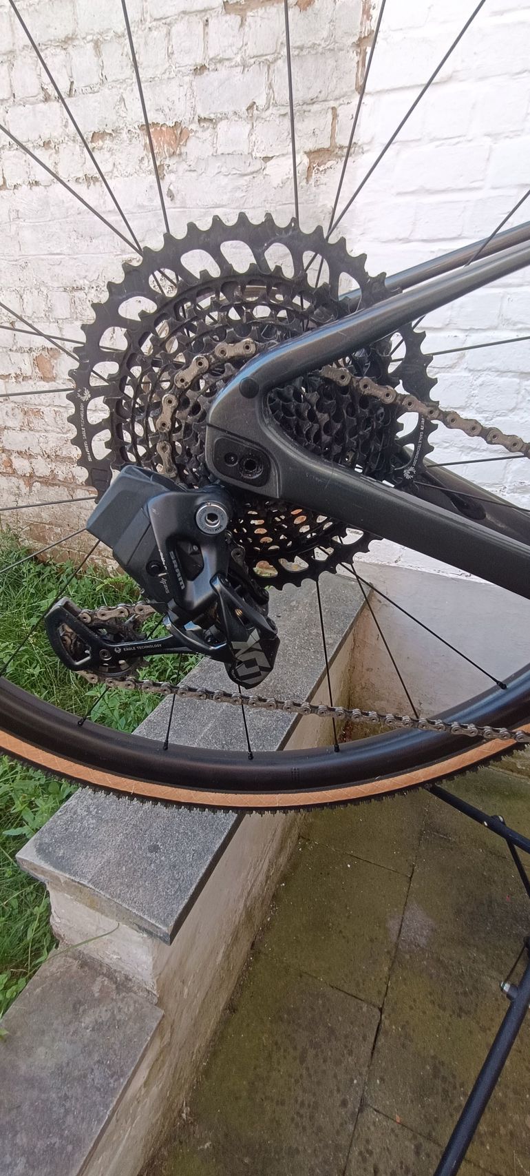 Brugt Giant Revolt X Advanced Pro 0 2025 2025 Road & Gravel — billede 4 af 7