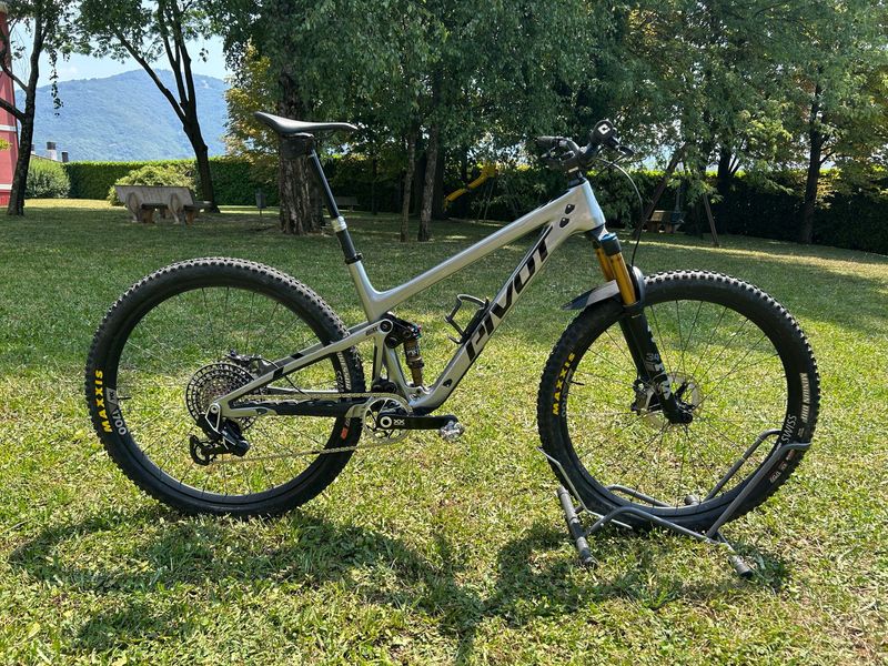 Used Pivot Trail Sram Eagle Transmission XX 2024 MTB