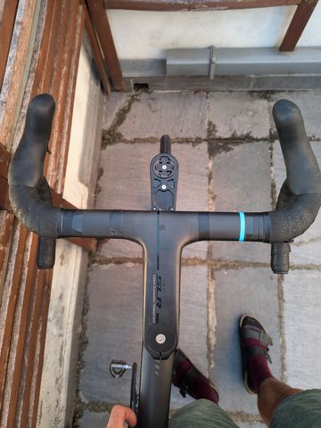 Tweedehands Scott Addict 20 2023 2023 Road & Gravel — afbeelding 2 van 6