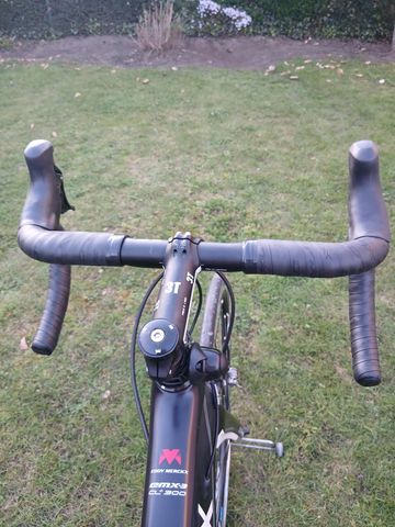 Używany Eddy Merckx Emx3 Carbon 2017 2017 Road & Gravel — zdjęcie 6 z 20