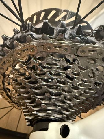 Used BMC Timemachine 01 Custom SRAM Force eTap AXS 2025 Road & Gravel, White — image 7 of 13