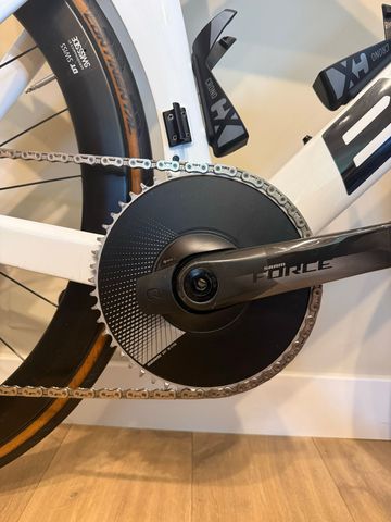 Used BMC Timemachine 01 Custom SRAM Force eTap AXS 2025 Road & Gravel, White — image 5 of 13