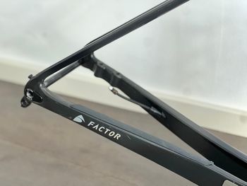 Used Factor Ostro Frameset 2025 2025 Road & Gravel, Black — image 10 of 12
