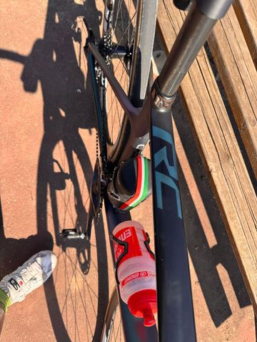 Used Scott Addict 30 2021 2021 Road & Gravel, Green — image 3 of 5