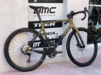 Used Scott Addict Gravel 40 2025 2025 Road & Gravel