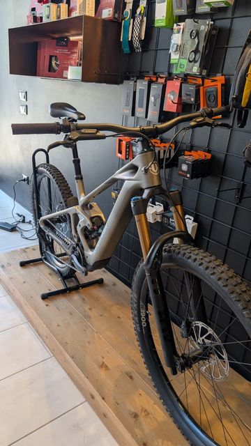 Used Mondraker ZENDIT RR 2026 2026 Mountainbike, Light Gray, Mixed — image 1 of 12