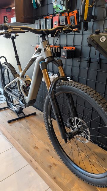 Used Mondraker ZENDIT RR 2026 2026 Mountainbike, Light Gray, Mixed — image 11 of 12