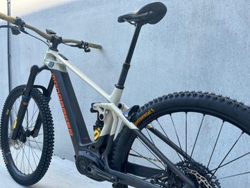 Used Mondraker CRAFTY R 2023 2023 Mountainbike, Black — image 7 of 9