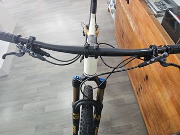 Orbea Oiz M10 2027 2027 MTB usato