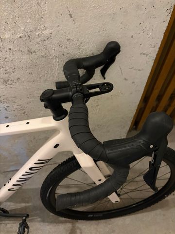 Used Canyon Grizl 7 2025 2025 Road & Gravel, White — image 2 of 11