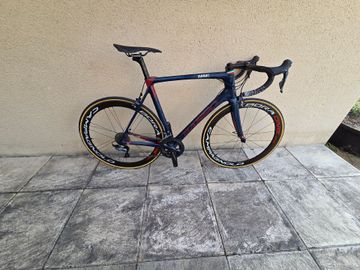 Used Basso Diamante Shimano Ultegra 2019 Road & Gravel, Blue — image 1 of 9