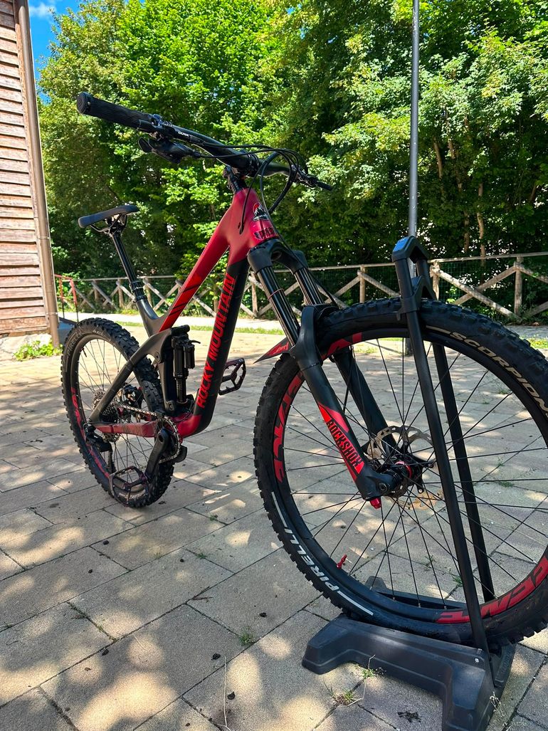Brugt Rocky Mountain Slayer 750 MSL 2017 2017 Mountainbike — billede 10 af 12