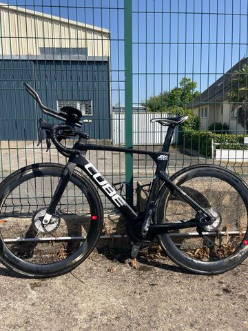 Brugt CUBE LITENING C:68X PRO 2021 2021 Road & Gravel