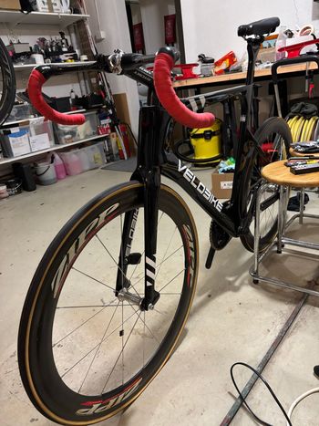 Velobike Custom Single Speed / Fixed Gear 2024 Road & Gravel d'occasion — image 2 sur 6