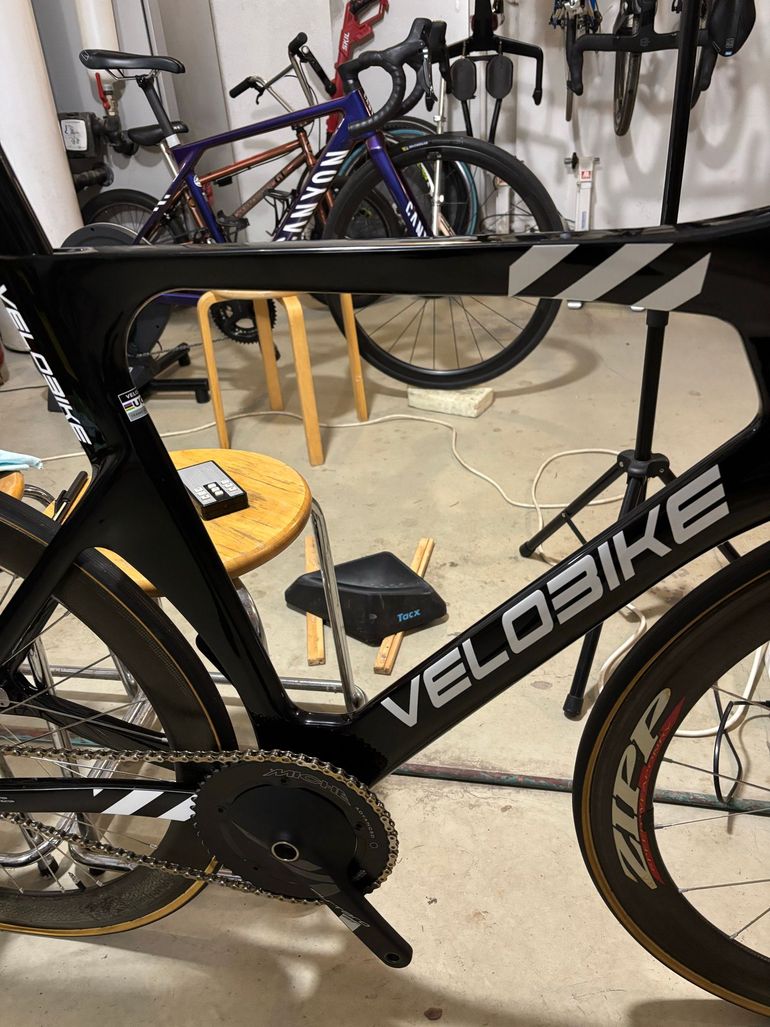 Velobike Custom Single Speed / Fixed Gear 2024 Road & Gravel d'occasion — image 5 sur 6