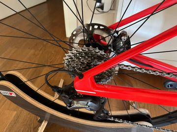 BMC Teammachine SLR FIVE 2022 2022 Road & Gravel de segunda mano, Rojo — imagen 5 de 6
