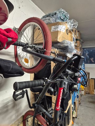 Used B Twin 500 2015 Youth, Black — image 3 of 7
