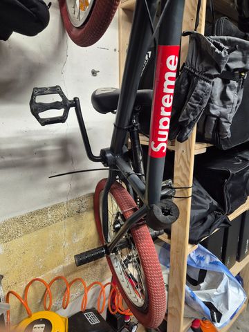 Used B Twin 500 2015 Youth, Black — image 4 of 7