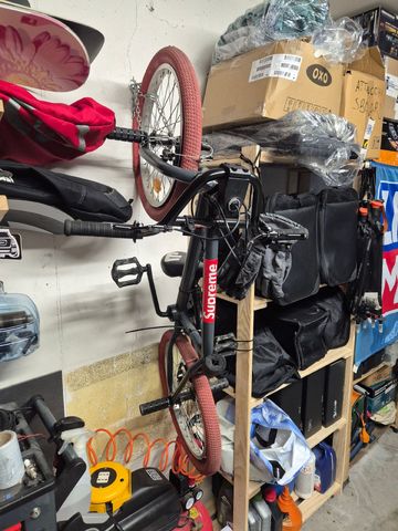 Used B Twin 500 2015 Youth, Black — image 2 of 7