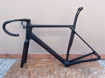 Gebrauchtes Canyon Endurace CFR AXS 2025 Frameset 2025 Road & Gravel, Schwarz — Bild 2 von 9