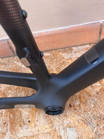 Gebrauchtes Canyon Endurace CFR AXS 2025 Frameset 2025 Road & Gravel, Schwarz — Bild 5 von 9
