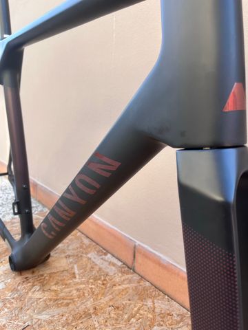 Gebrauchtes Canyon Endurace CFR AXS 2025 Frameset 2025 Road & Gravel, Schwarz — Bild 8 von 9