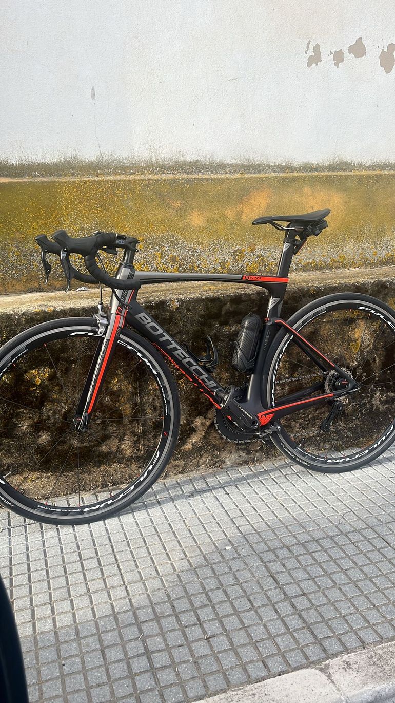 Used Bottecchia T1 Shimano Ultegra Di2 2017 Road & Gravel, Black — image 2 of 18