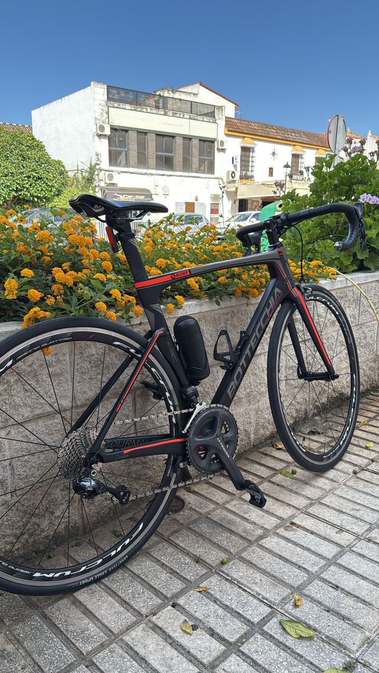 Used Bottecchia T1 Shimano Ultegra Di2 2017 Road & Gravel, Black — image 12 of 18