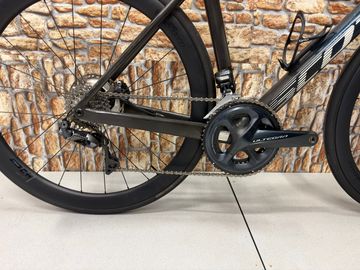 Tweedehands Scott Addict RC 40 2022 2022 Road & Gravel — afbeelding 2 van 12