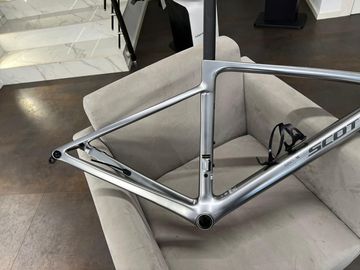 Brugt Scott Addict RC Ultimate HMX SL frame set 2026 Frameset 2026 Road & Gravel — billede 3 af 9