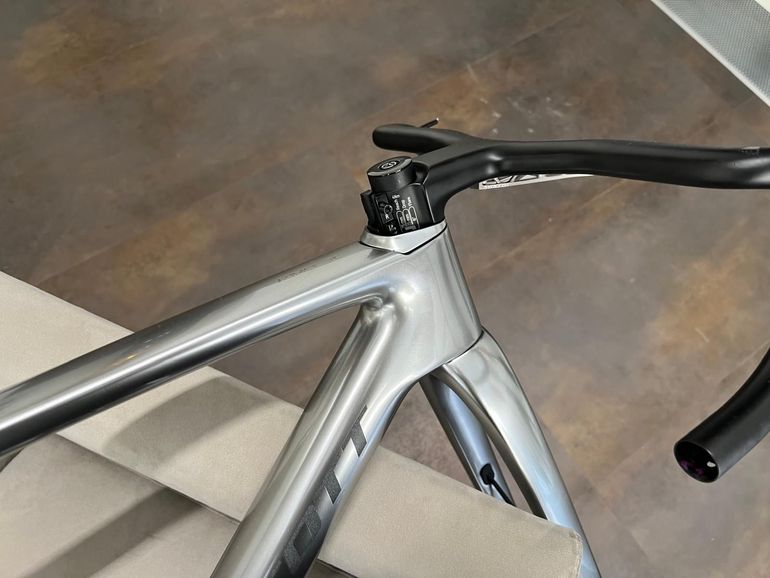 Brugt Scott Addict RC Ultimate HMX SL frame set 2026 Frameset 2026 Road & Gravel — billede 7 af 9