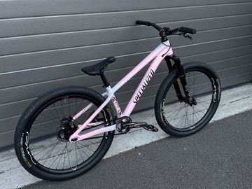 Specialized P.3 Shimano Saint 2025 Mountainbike d'occasion — image 2 sur 3