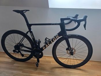 Used Factor OSTRO VAM Shimano Ultegra Di2 8170 2023 2023 Road & Gravel