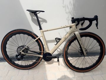 Tweedehands Enve Custom SRAM Red eTap AXS 2024 Road & Gravel