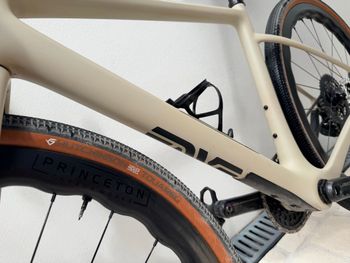Enve Custom SRAM Red eTap AXS 2024 Road & Gravel d'occasion — image 8 sur 9