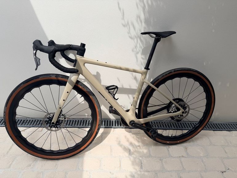 Enve Custom SRAM Red eTap AXS 2024 Road & Gravel d'occasion — image 2 sur 9