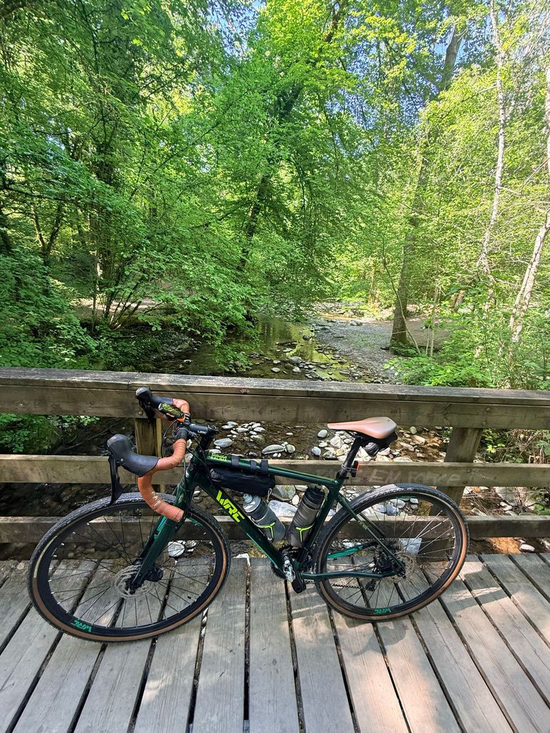 Used Conor Custom Shimano GRX 2021 Road & Gravel, Green — image 2 of 9