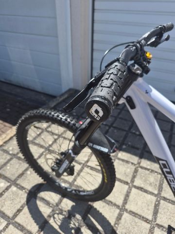 Used CUBE Two15 SRAM GX 2022 Mountainbike, White — image 7 of 14