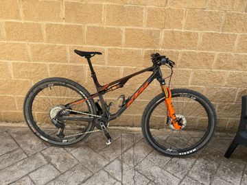 Used KTM SCARP MT EXONIC 2026 2026 Mountainbike, Black, 29 — image 1 of 7