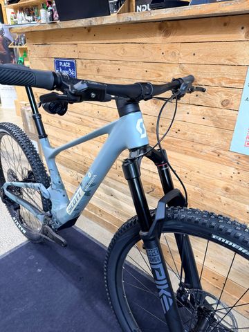 Used Scott Spark 920 2026 2026 Mountainbike, Light Gray, 29 — image 4 of 5
