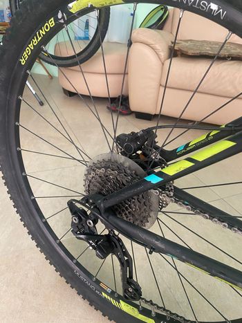 Gebrauchtes Trek X-Caliber 9 2017 2017 Mountainbike, Schwarz, 27.5, 29 — Bild 4 von 8