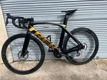Použité Trek Madone SLR 7 Disc 2020 2020 Road & Gravel