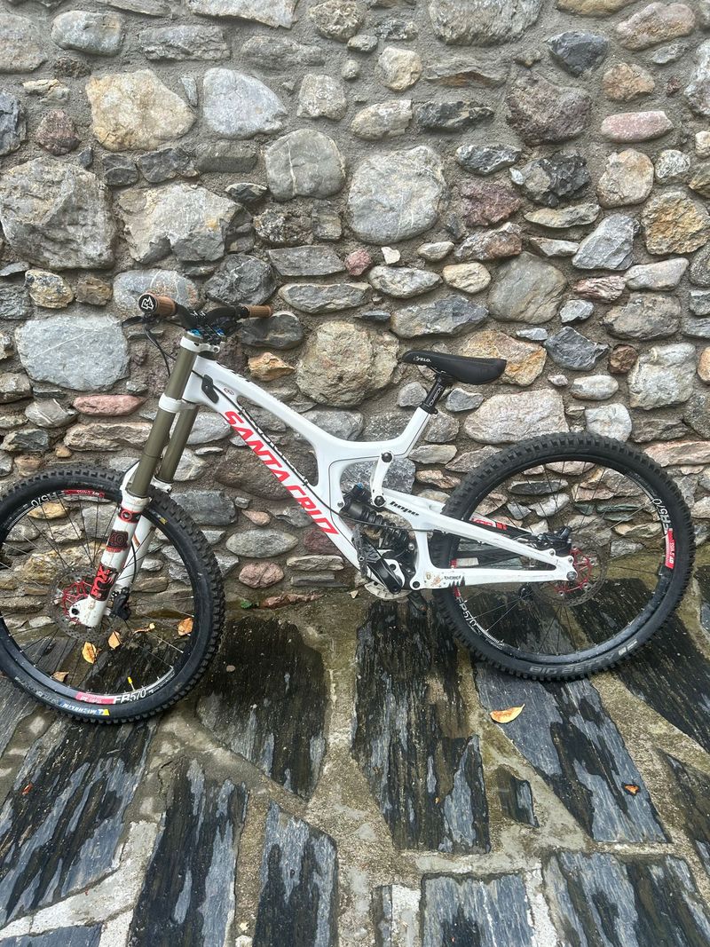 Brugt Santa Cruz V10 Other SRAM - Mountainbike 2015 MTB