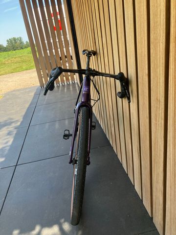 Gebrauchtes Kinesis G2 Bike 2026 2026 Road & Gravel, Violett — Bild 5 von 6
