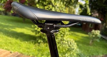 Used Santa Cruz Bronson Sram Eagle Transmission X0 2024 Mountainbike, White — image 8 of 16