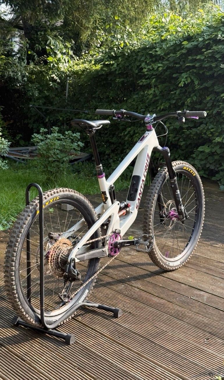Used Santa Cruz Bronson Sram Eagle Transmission X0 2024 Mountainbike, White — image 11 of 16