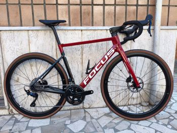 Brugt Focus Izalco Shimano 105 2021 Road & Gravel