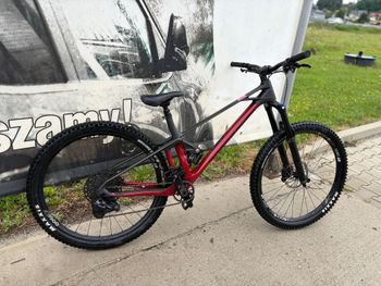 Käytetty Mondraker FOXY CARBON R 2022 2022 MTB