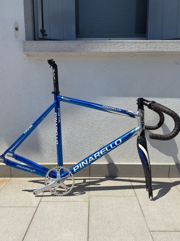 Pinarello Alu Pista Bike 2019 Frameset 2019 Road & Gravel usato